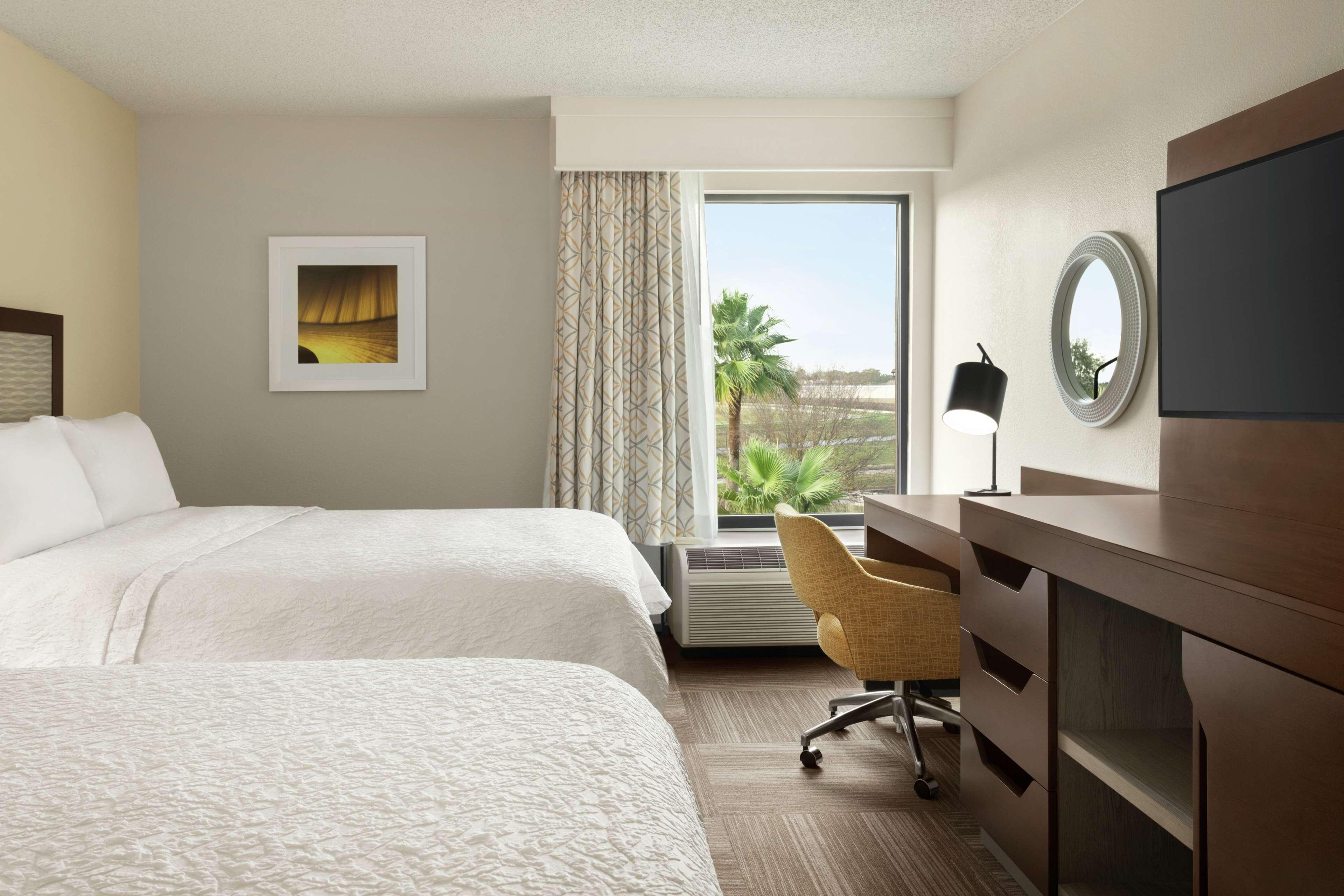 Hampton Inn Houston Hobby Airport Exterior foto