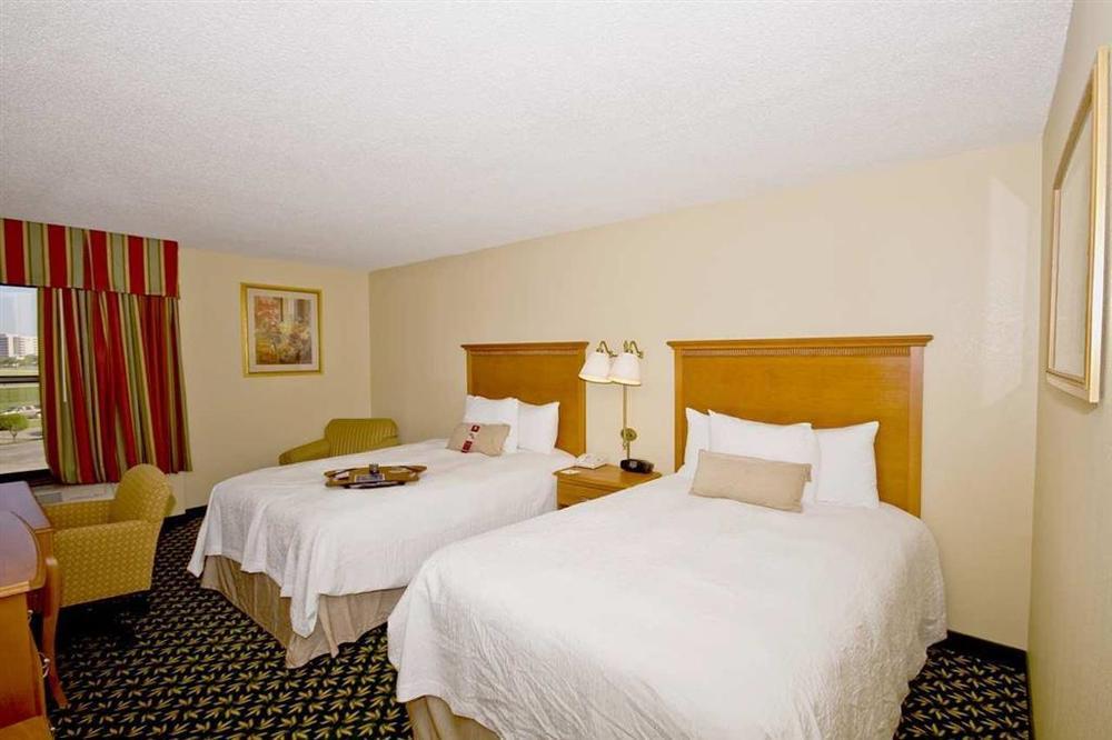 Hampton Inn Houston Hobby Airport Quarto foto