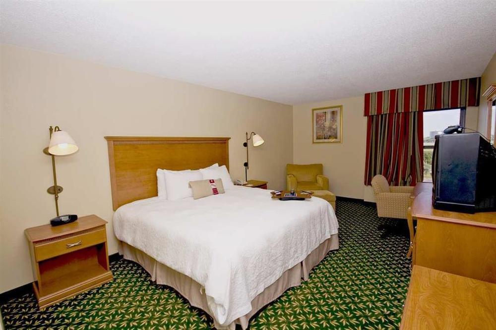 Hampton Inn Houston Hobby Airport Quarto foto