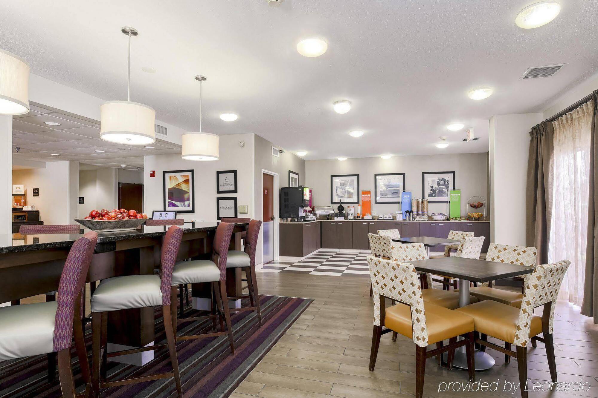 Hampton Inn Houston Hobby Airport Exterior foto